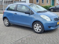 Toyota Yaris - 1.0 VVTi + APK-Airco