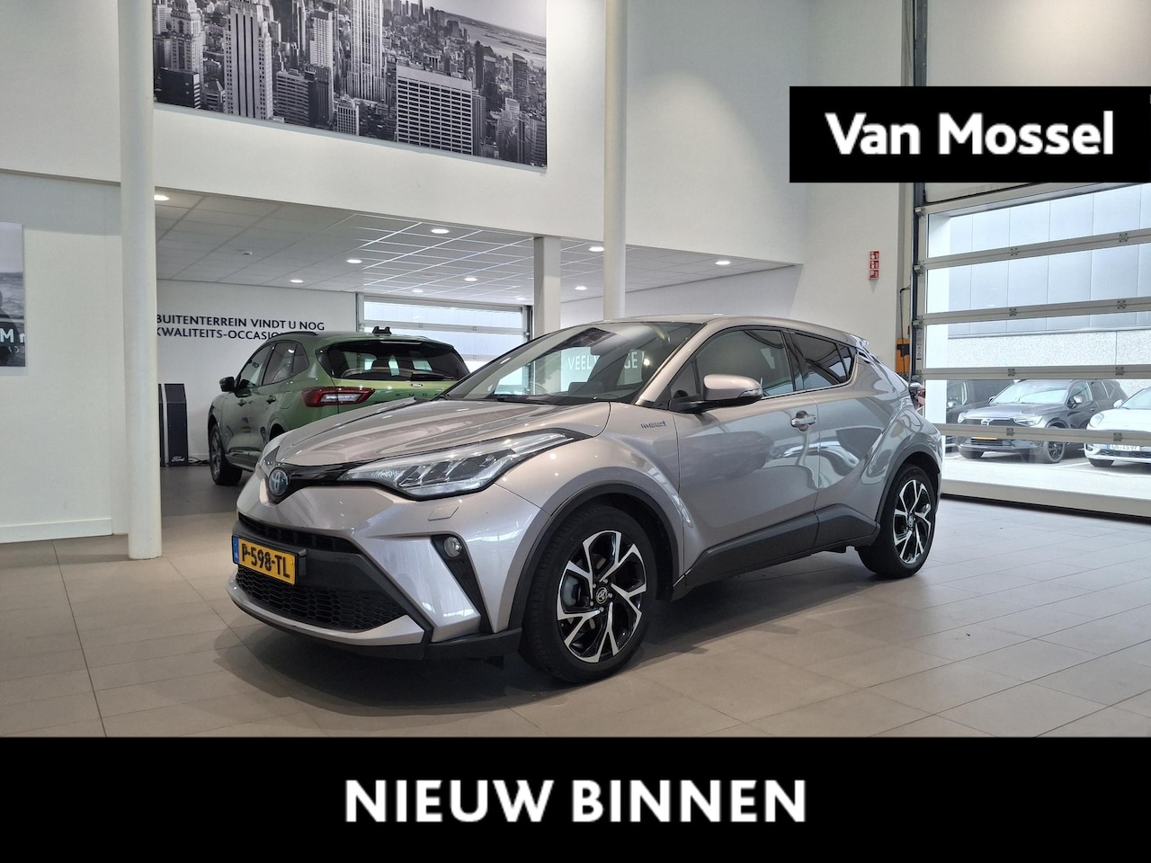 Toyota C-HR - 1.8 Hybrid Active | CRUISE CONTROL | AIRCO | AUTOMAAT | STOELVERWARMING | ACHTERUITRIJCAME - AutoWereld.nl