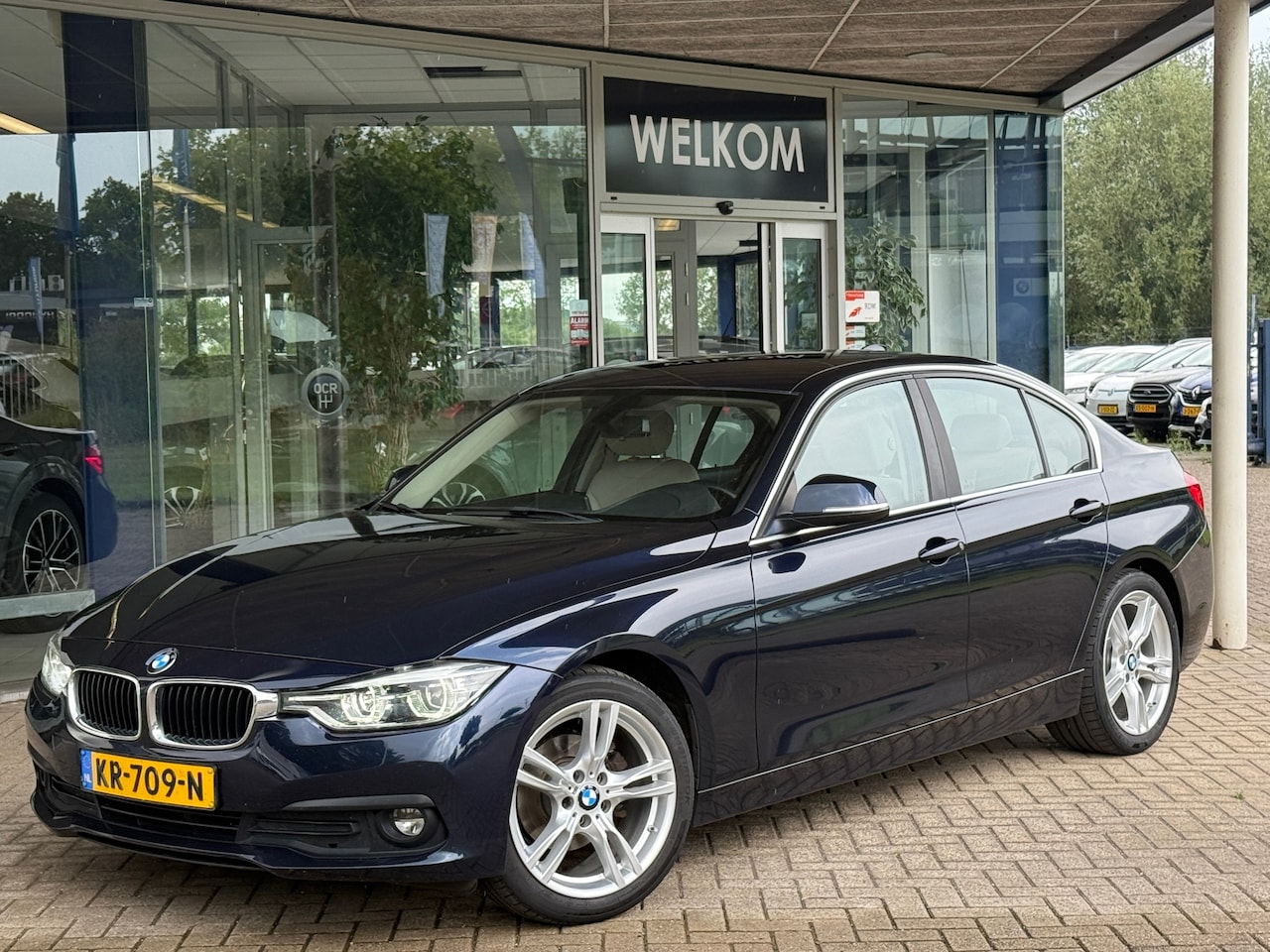 BMW 3-serie - 320d 163pk High Executive Harman|Leder|Stoelver|LED - AutoWereld.nl