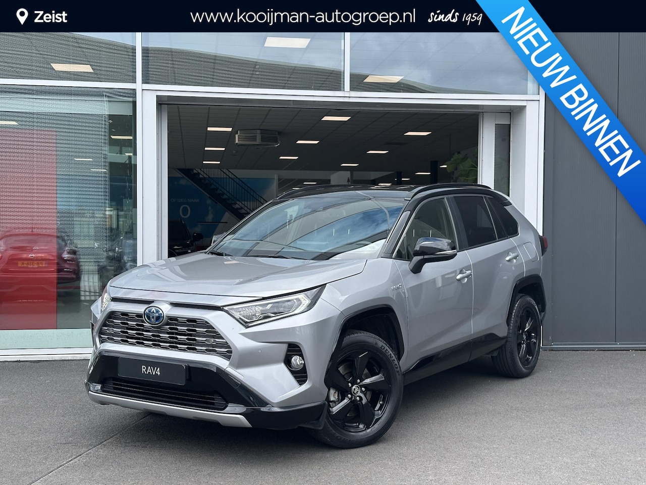 Toyota RAV4 - 2.5 Hybrid Bi-Tone JBL Premium Sound | 18 inch zwart | Half lederen bekleding | Navigatie - AutoWereld.nl