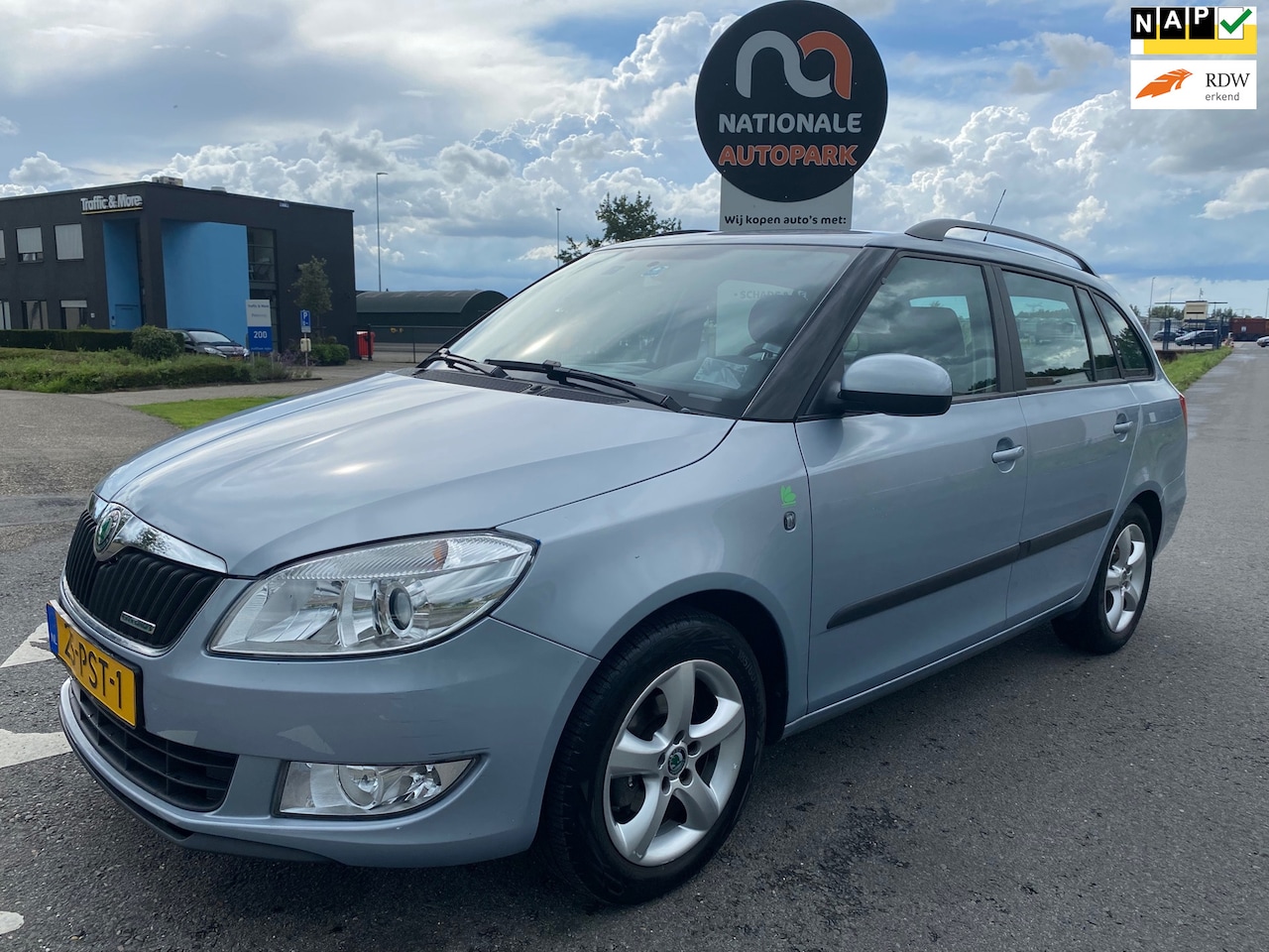 Skoda Fabia Combi - 2011 * 1.2 TDI Greenline * AIRCO * LMV * CRUISE CONTROL - AutoWereld.nl