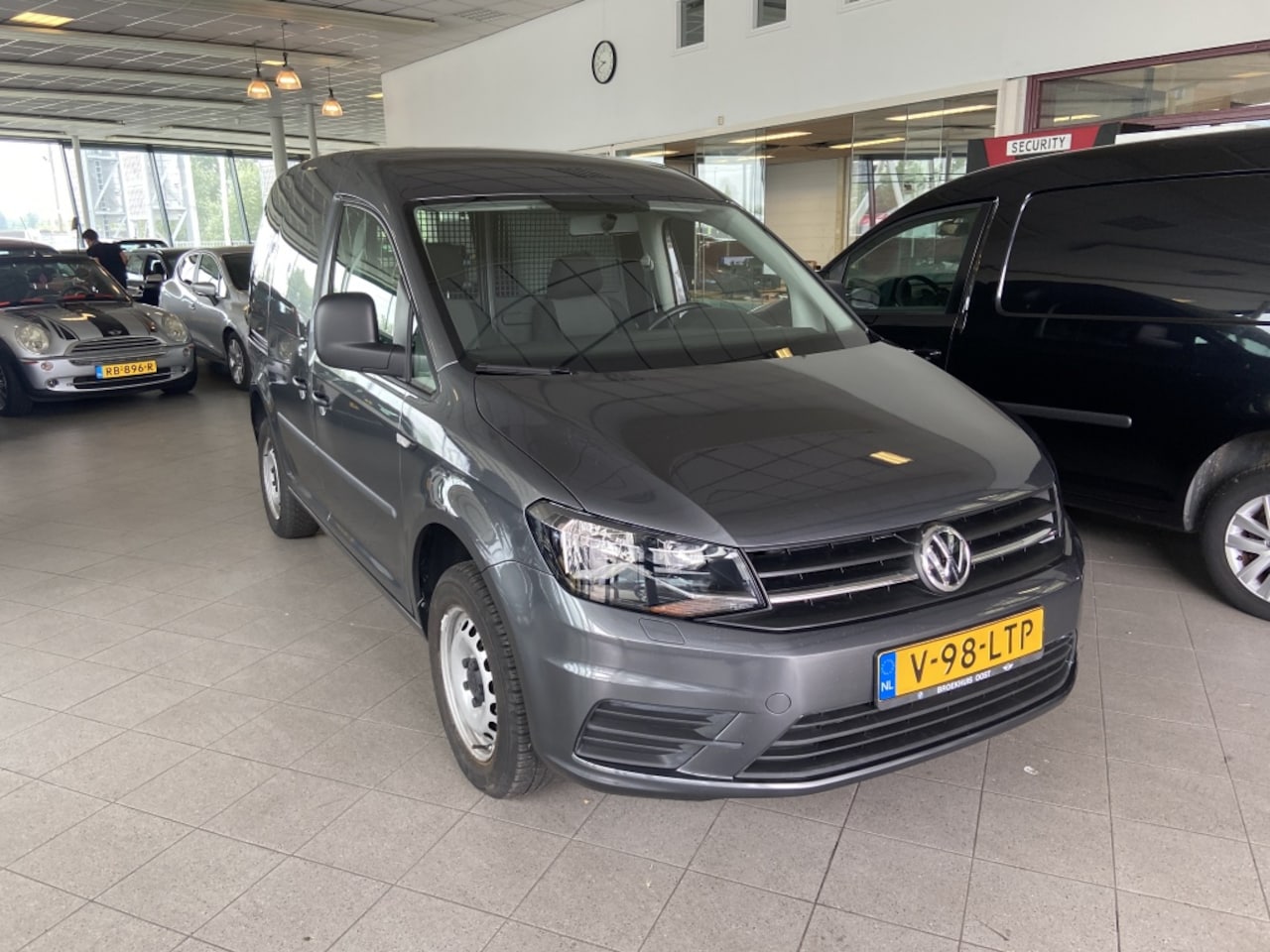 Volkswagen Caddy - 1.4 TSI L1H1 BMT Comfortline 1.4 TSI L1H1 BMT Comfortline - AutoWereld.nl