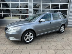 Skoda Octavia Combi - 1.4 TSI Greentech Elegance Business Line - Cruise Control - Airco - Start/Stop - Stuurwiel