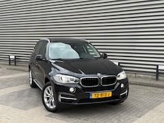 BMW X5 - XDrive30d High Executive (bj DEC-2013) 7PERSOONS|PANO|HEAD-UP|LEER