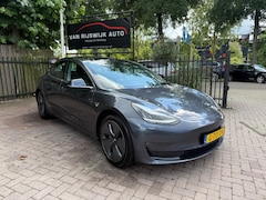 Tesla Model 3 - Long Range AWD 75 kWh Auto Pilot Pano Marge Leder Camera