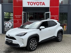 Toyota Yaris Cross - 1.5 Hybrid 115 STYLE ACHTERUITRIJCAMERA BLUETOOTH CLIMA CONTROL STOEL/STUURVERWARM NAVIGAT