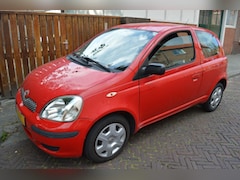 Toyota Yaris - 1.0 VVT-i MEENEEM- / EXPORTPRIJS 140 dkm N.A.P