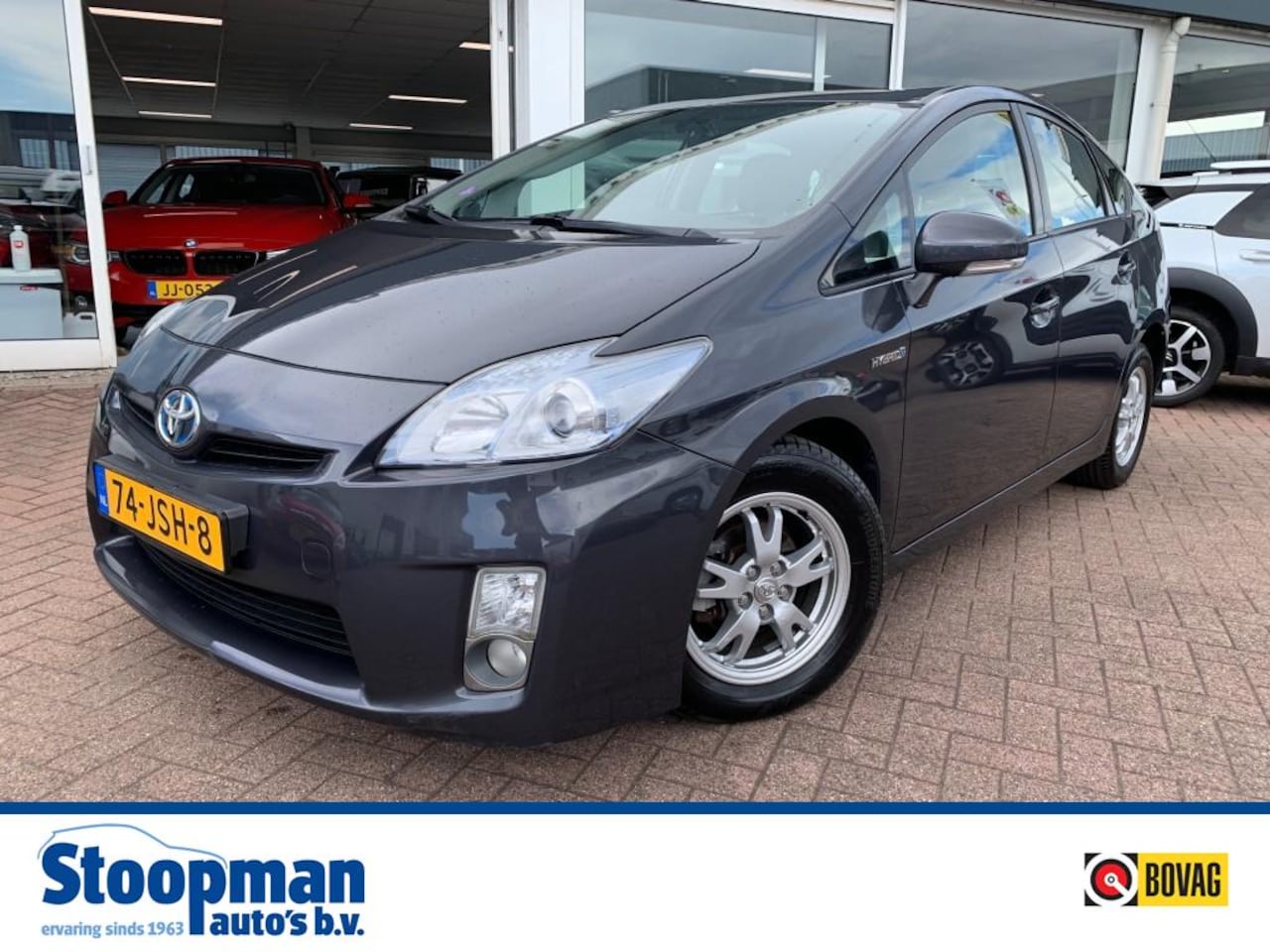 Toyota Prius - 1.8 Aspiration Clima Cruise Apple/Android Camera - AutoWereld.nl