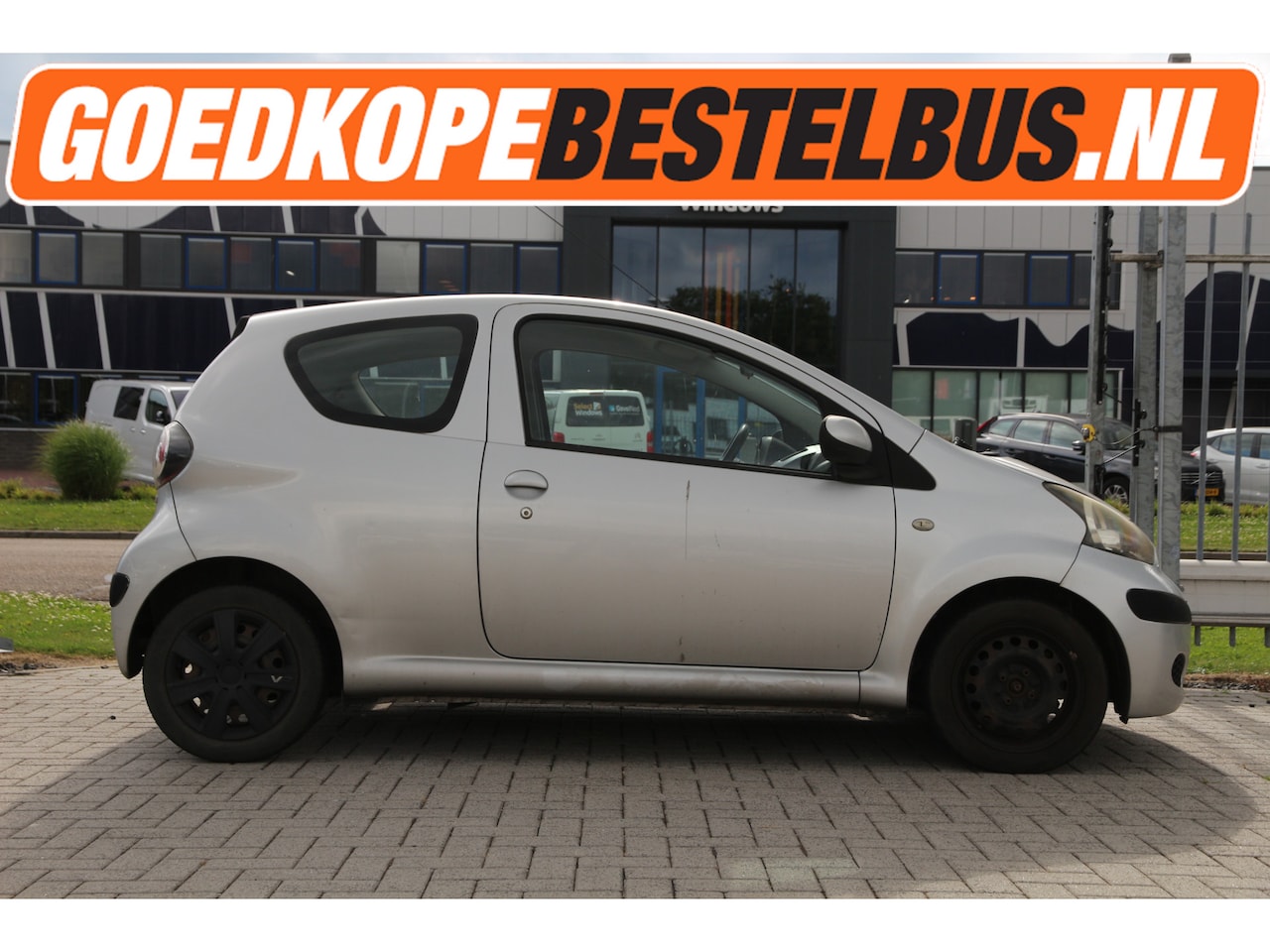 Toyota Aygo - 1.0 12V Access / APK 11-2025 / Airco.. - AutoWereld.nl