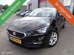 SEAT Leon Sportstourer - 1.5 TSI Style Business/Airco/Lm velgen/Carplay/PDC/Cruise/1st eig/Full LED/Virtual/Navigat