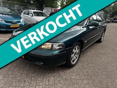 Volvo V70 - 2.4 T Geartr. C.L, Automaat, Airco, nw apk