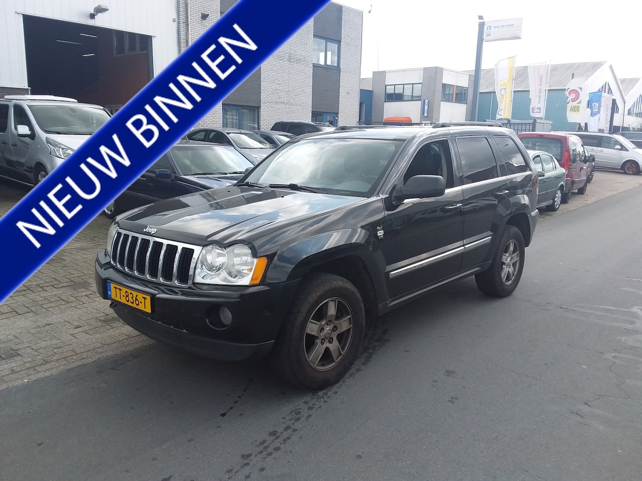 Jeep Grand Cherokee - 3.0 V6 CRD Limited 3.0 V6 CRD Limited - AutoWereld.nl