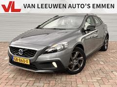 Volvo V40 Cross Country - 1.5 T3 Momentum | Nieuw Binnen | Automaat | Trekhaak | Cruise