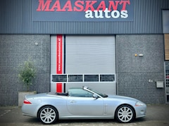Jaguar XK - 4.2 Convertible / Liquid silver / Softgrain leather / Carelia wheels / Only 99390km / JUST