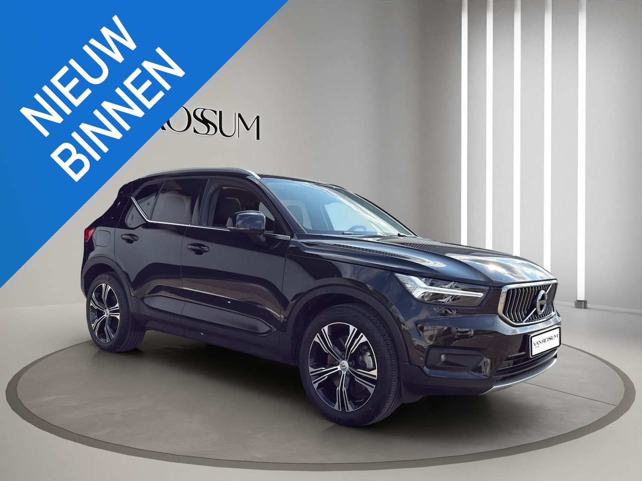 Volvo XC40 - 1.5 T5 Recharge Inscription Expression | Camera & Parkeersensors | Lederenbekleding | Pano - AutoWereld.nl
