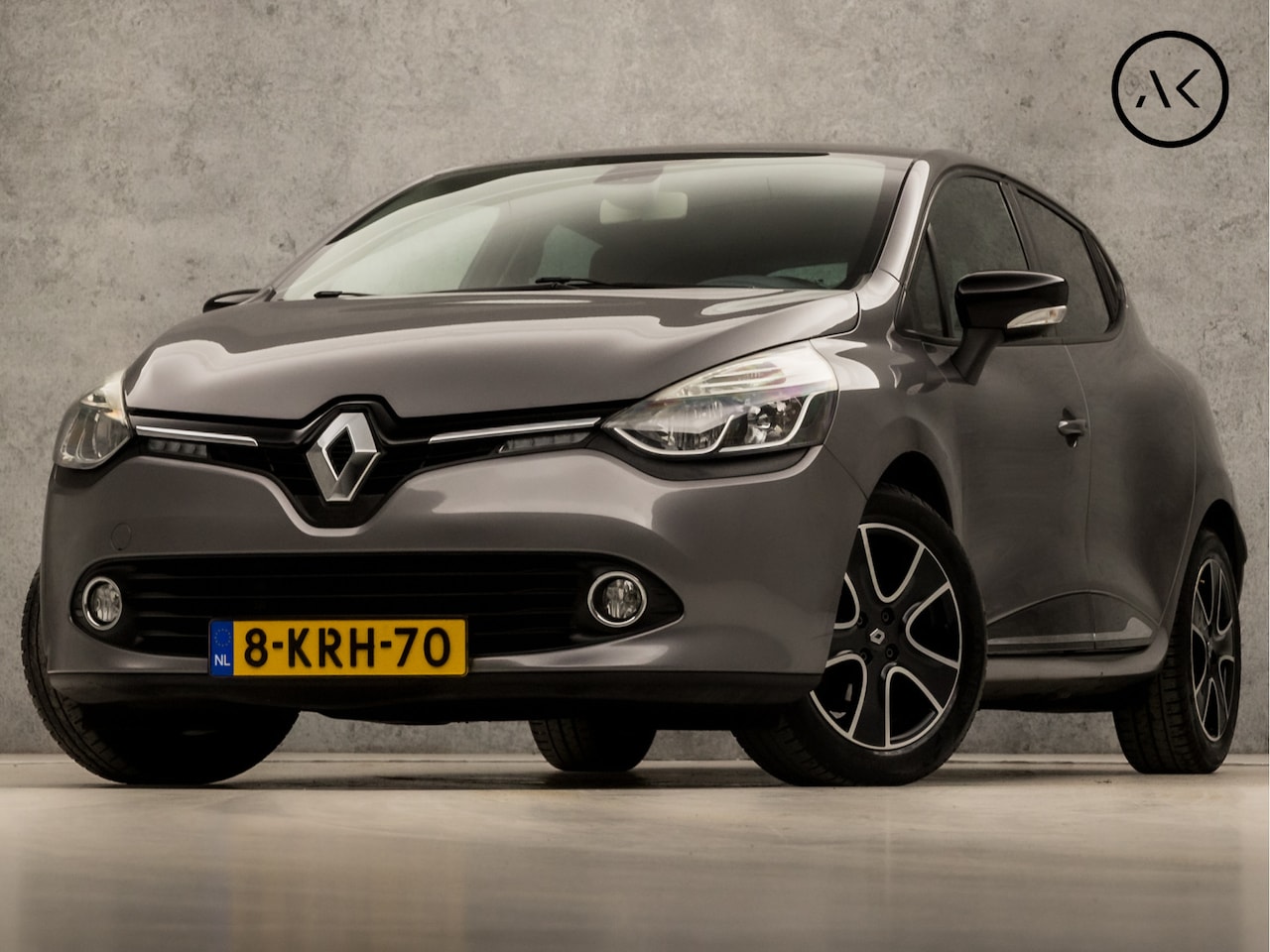 Renault Clio - 0.9 TCe Dynamique Sport (NAVIGATIE, CLIMATE, CRUISE, GETINT GLAS, SPORTSTOELEN, LM VELGEN, - AutoWereld.nl