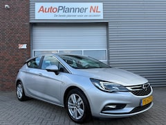 Opel Astra - 1.4 Online Edition Airco Camera Cruise Navi