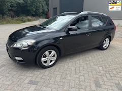 Kia Cee'd - 1.4 CVVT X-ecutive Navi Airco