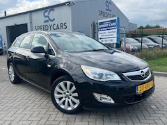 Opel Astra Sports Tourer - 1.4 Cosmo 2011 Leer Cruise Navi