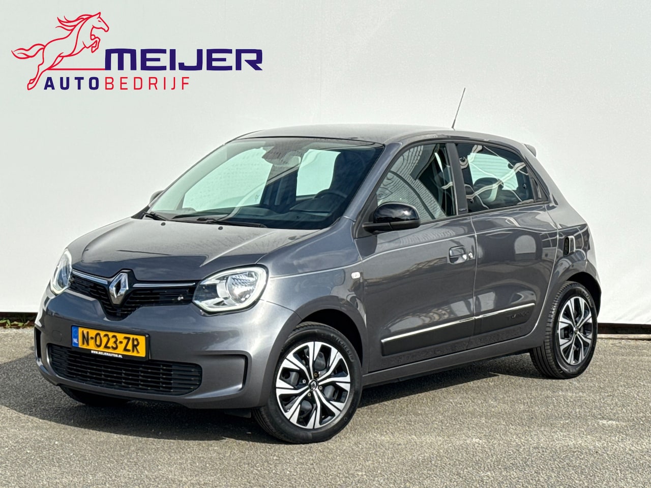 Renault Twingo - 1.0 SCe Limited 5 Deurs | Airco | Parkeersensoren !! - AutoWereld.nl