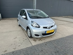 Toyota Aygo - 1.0-12V Access / Airco / Elek. ramen / Nieuwe koppeling & apk