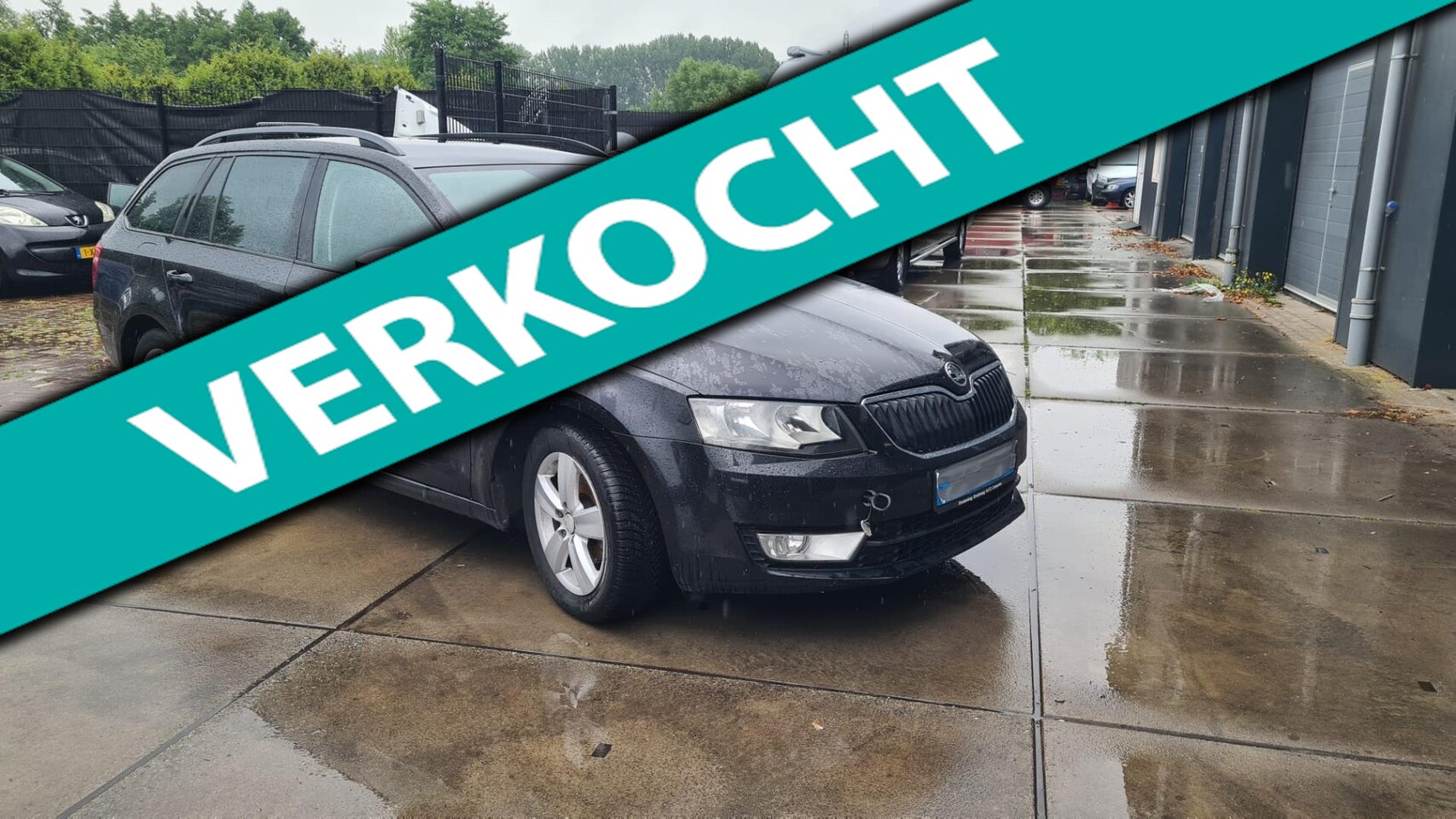 Skoda Octavia Combi - 1.6 TDI DSG MOTOR STUK - AutoWereld.nl