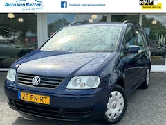 Volkswagen Touran - 1.6 Trendline