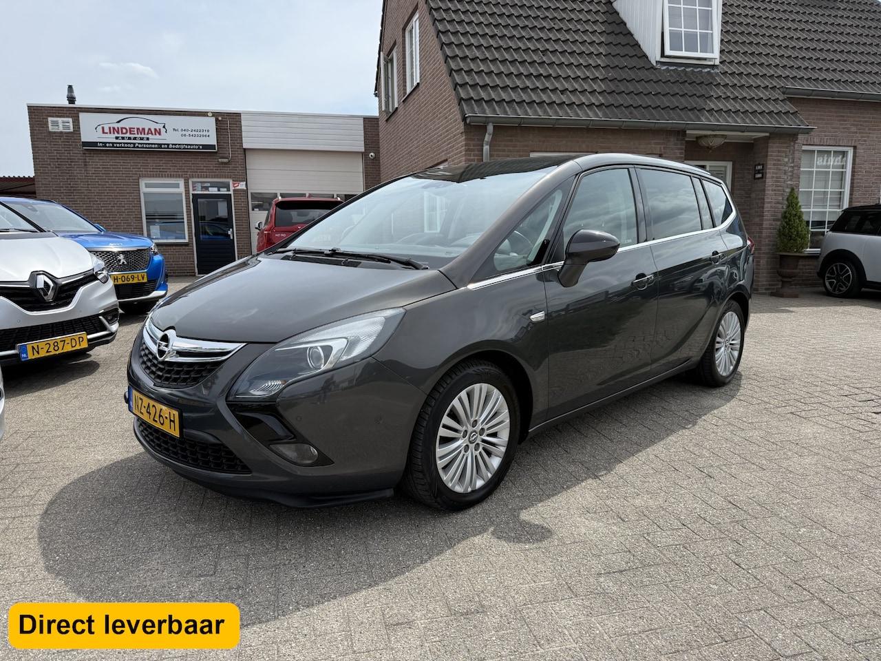 Opel Zafira Tourer - 1.4 Innovation 7p. Panoramadak Navigatie 17" - AutoWereld.nl