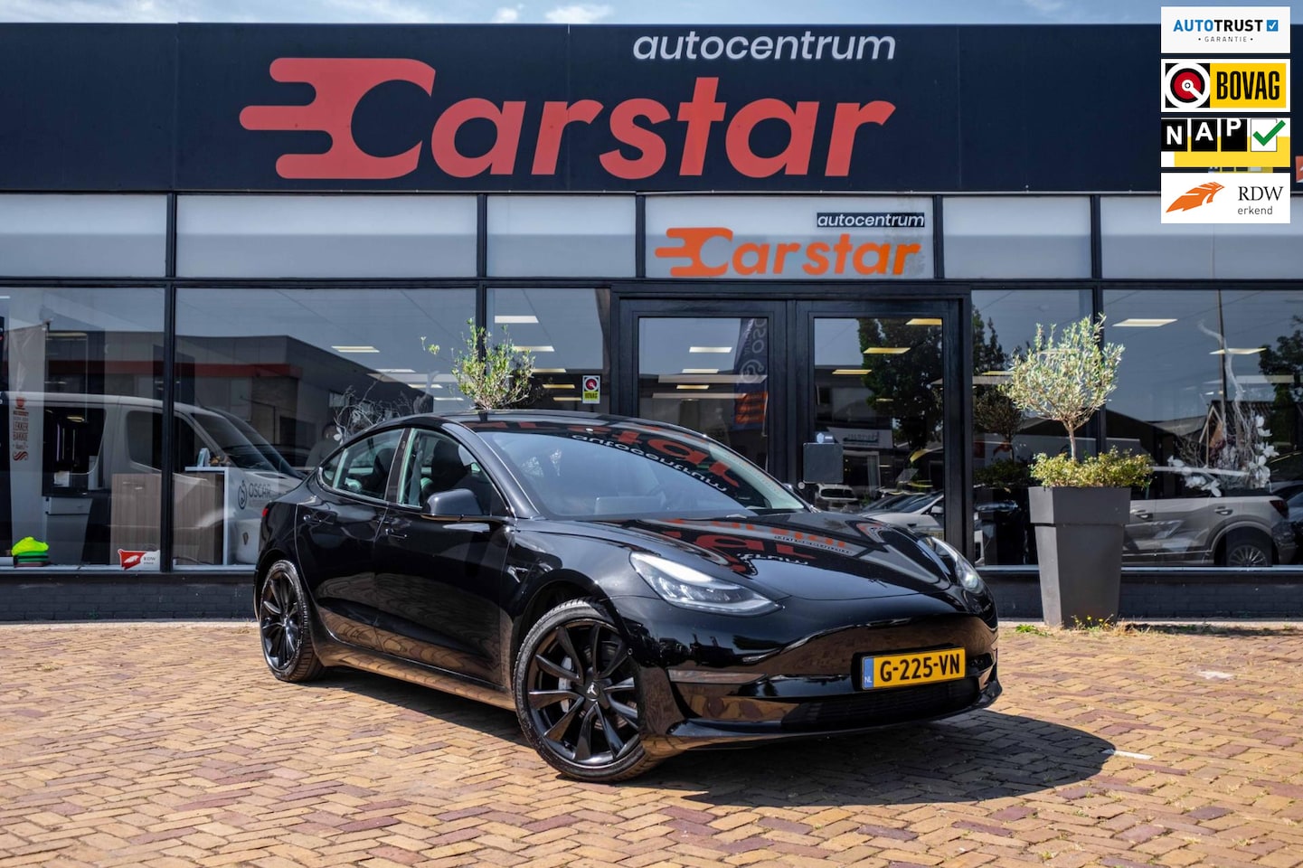 Tesla Model 3 - Long Range RWD Long Range AWD 75 kWh|Camera|Trekhaak - AutoWereld.nl
