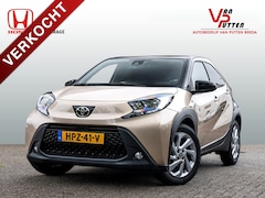 Toyota Aygo X - Pulse Bi-Tone automaat | nieuwstaat | All Season banden | Carplay | Stoelverwarming | Acht