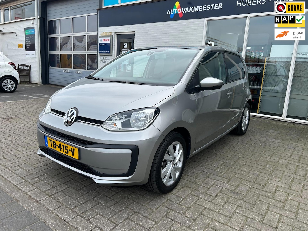 Volkswagen Up! - 1.0 BMT move up! 1.0 BMT move up! - AutoWereld.nl