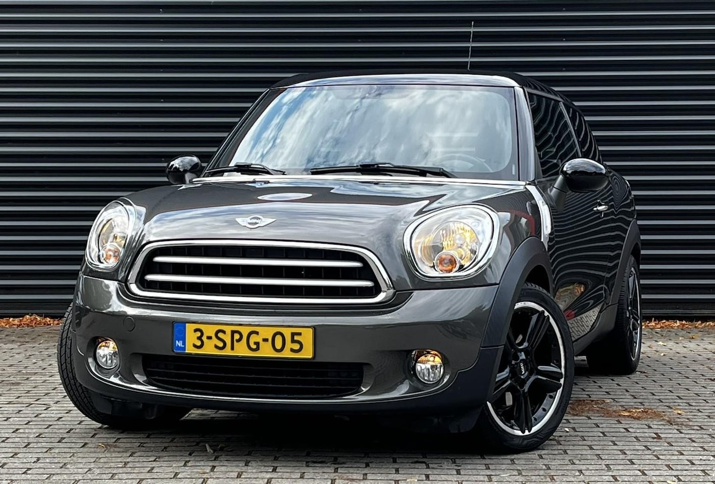 MINI Paceman - Mini 1.6 Cooper Chili | Navigatie | Airconditioning | 17'' Lichtmetalen velgen | Multi med - AutoWereld.nl