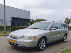 Volvo V70 - 2.4 5-cilinder benzine