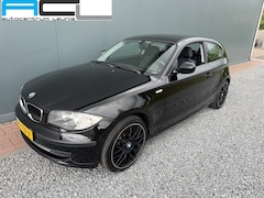 BMW 1-serie - 116i 2.0 122pk Executive 3-drs