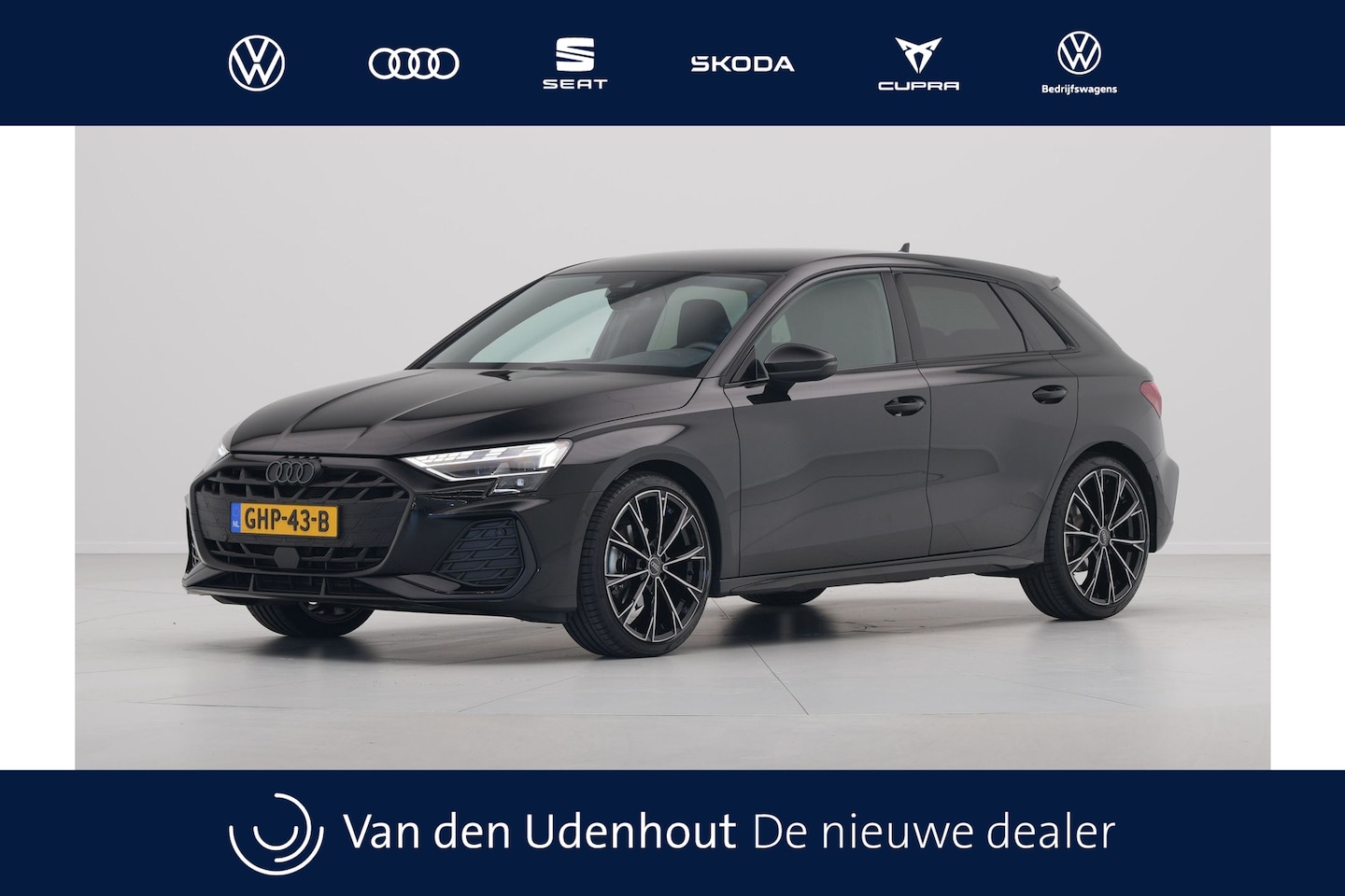 Audi A3 Sportback - 35 TFSI 150 pk S edition Facelift, Optiek zwart, Led, Navi, PDC - AutoWereld.nl