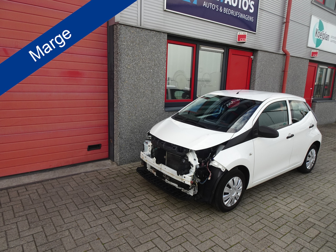 Toyota Aygo - 1.0 VVT-i x-fun airco - AutoWereld.nl