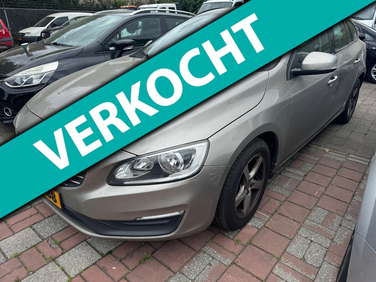 Volvo V60 - 2.0 D4 Kinetic MOTOR NIET GOED!! - AutoWereld.nl