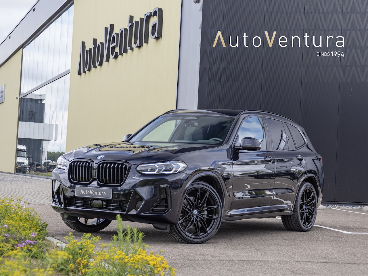 BMW X3 - xDrive30e High Executive Stoelverwarming | Laser Led | Driving Assistant | Head-up Display - AutoWereld.nl