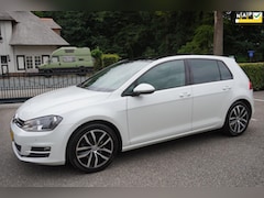 Volkswagen Golf - 1.4 TSI ACT Highline Pano Navi Dap Trekhaak