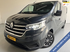 Renault Trafic - 2.0 dCi 110PK euro6 T30 L2H1 Comfort 3Persoons, Airco, CruiseControl, Trekhaak, Metallic,
