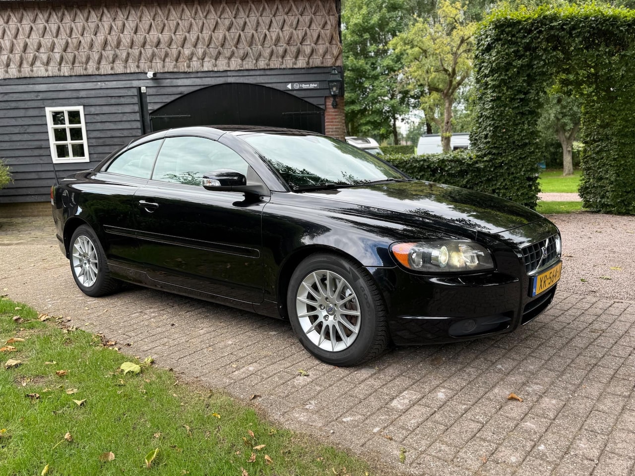 Volvo C70 Convertible - 2.4 Kinetic Airco-Leer-LM Wielen-Nwe Distributieriem - AutoWereld.nl