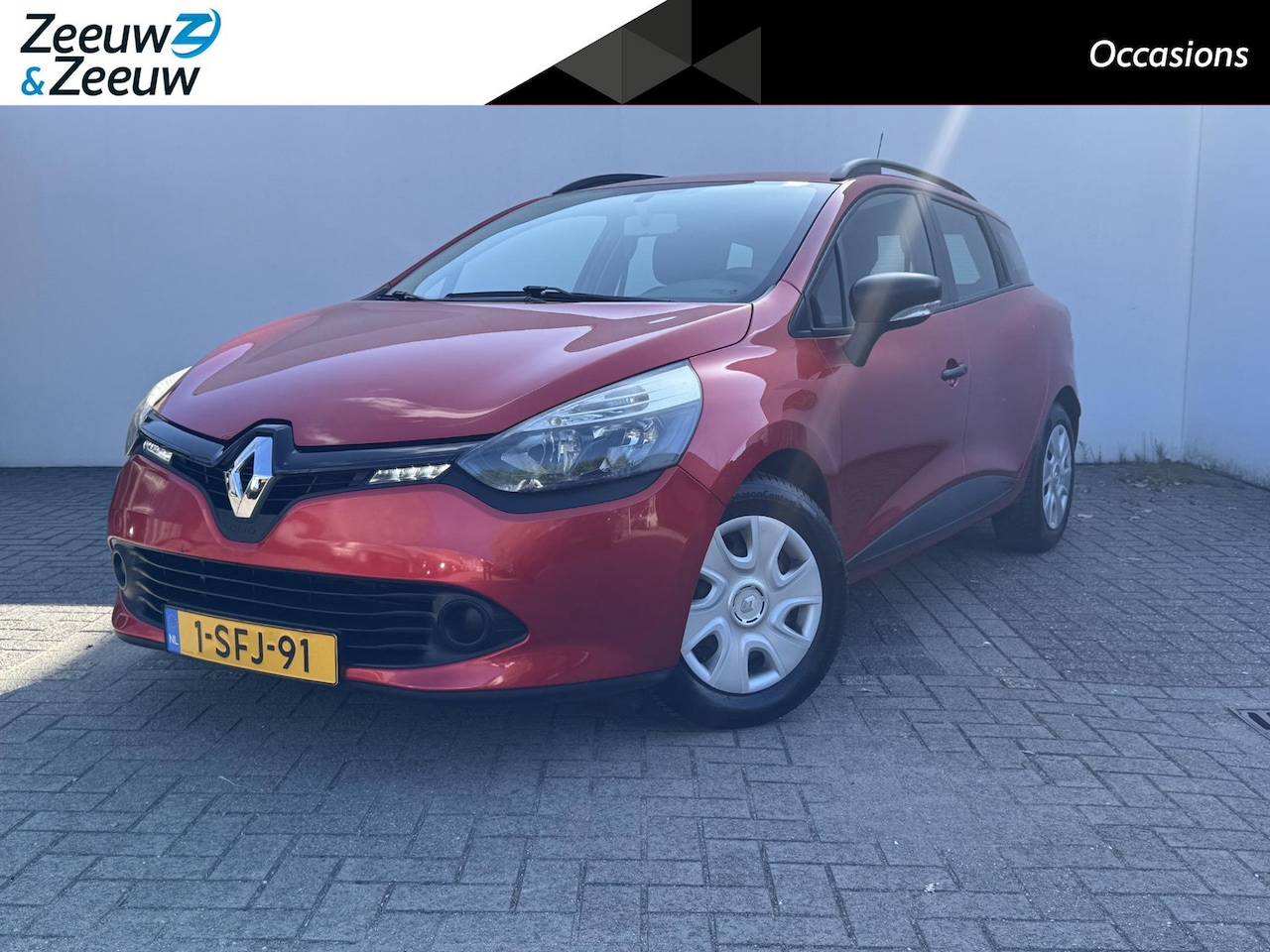 Renault Clio Estate - 0.9 TCe Authentique | Airco | Radio | Afneembare Trekhaak | 1Ste Eigenaar | Goed Onderhoud - AutoWereld.nl