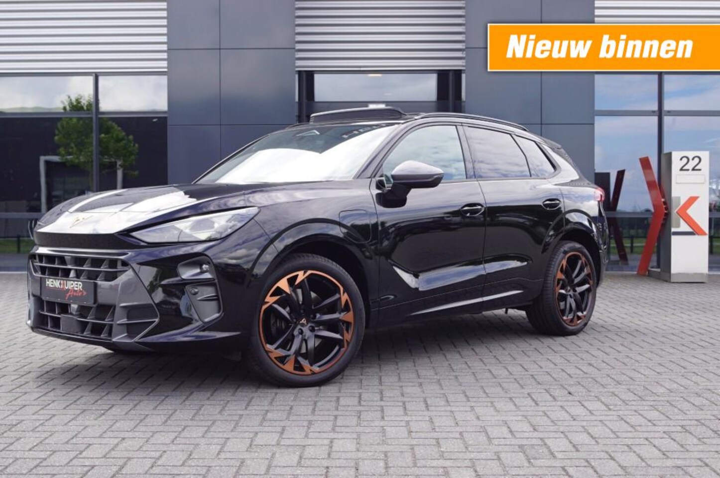 CUPRA Terramar - VZ Performance 1.5 e-Hybrid 272pk /Panodak /Trekhaak /20 inch/Head-Up/Camera - AutoWereld.nl