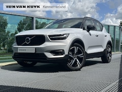 Volvo XC40 - 1.5 T4 Recharge R-Design Expression / Pano. dak / Stuur + stoelen verwarmd / Camera achter
