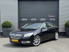 Opel Insignia - 1.4 Turbo EcoFLEX Business Edition | Navigatie | Lederen Bekleding | Parkeersensoren | Cli