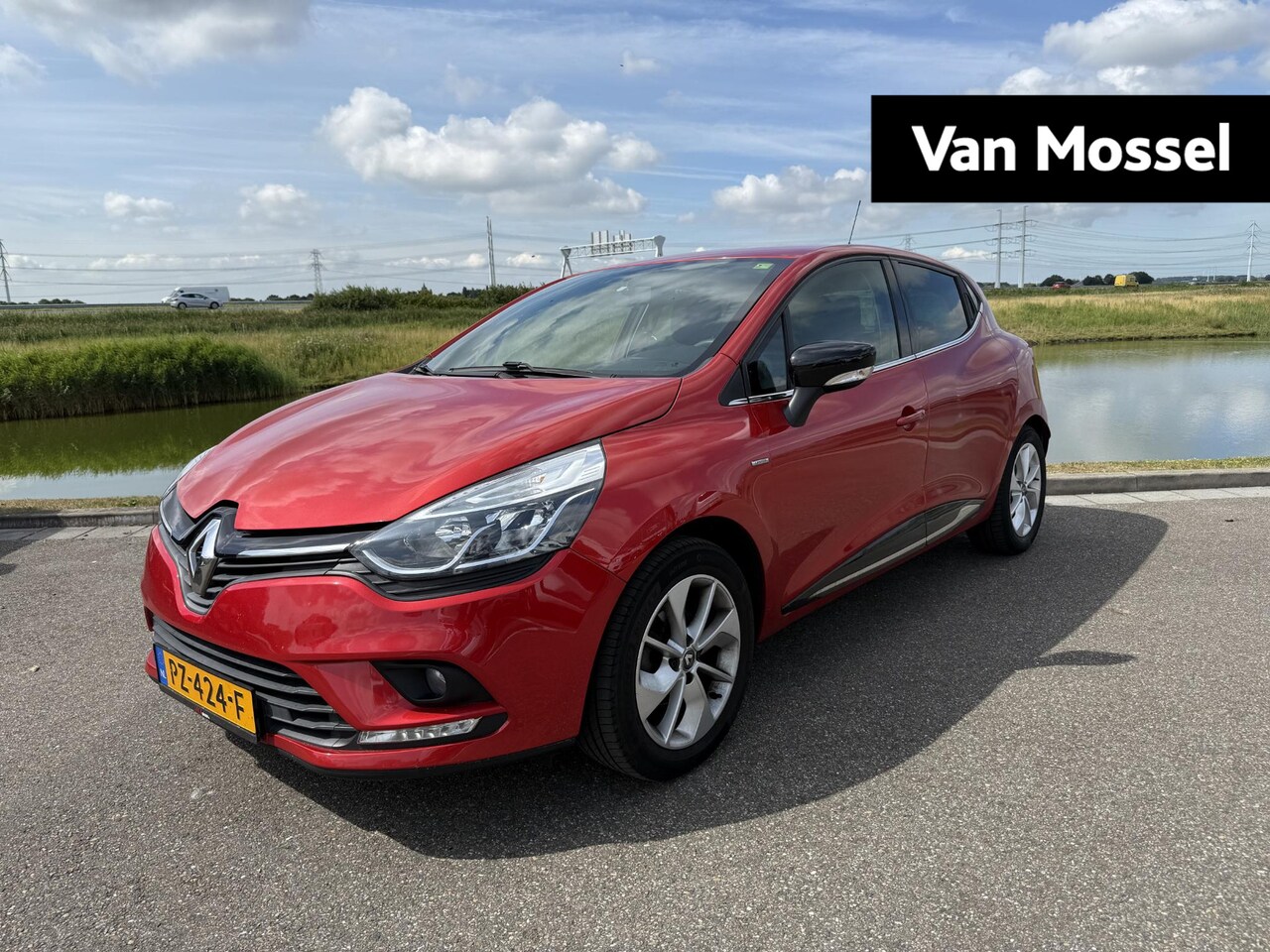 Renault Clio - 0.9 TCe Limited Cruise Control | Parkeersensoren | AC | DAB | Bluetooth - AutoWereld.nl