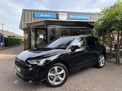 Audi Q3 - 45 TFSIe S-tronic S-line Black ambiance-verl
