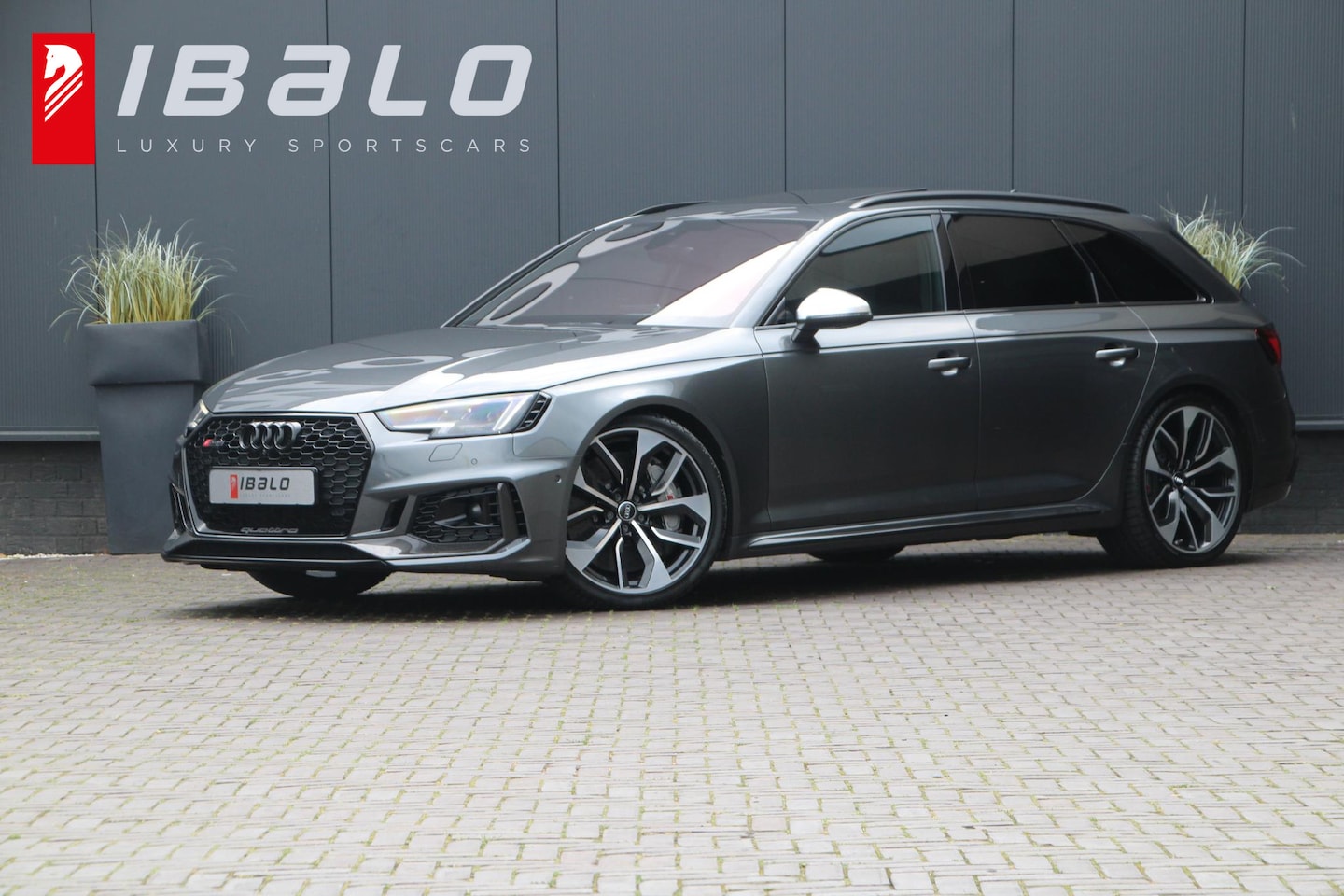 Audi RS4 - Avant 2.9 TFSI quattro | Keramisch | HUD | B&O | Carbon | - AutoWereld.nl
