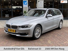 BMW 3-serie Touring - 320i High Executive | AIRCO | LEDER | XENON | SPORTSTOELEN | NAVIGATIE | LED | TREKHAAK |
