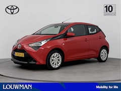 Toyota Aygo - 1.0 VVT-i X-Play X-Shift Automaat | NL-Auto | Fietsendragerbeugel | Apple Carplay -/ Andro